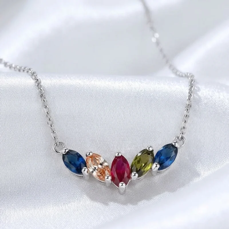 Amora Shine Semi Precious Stones Necklace